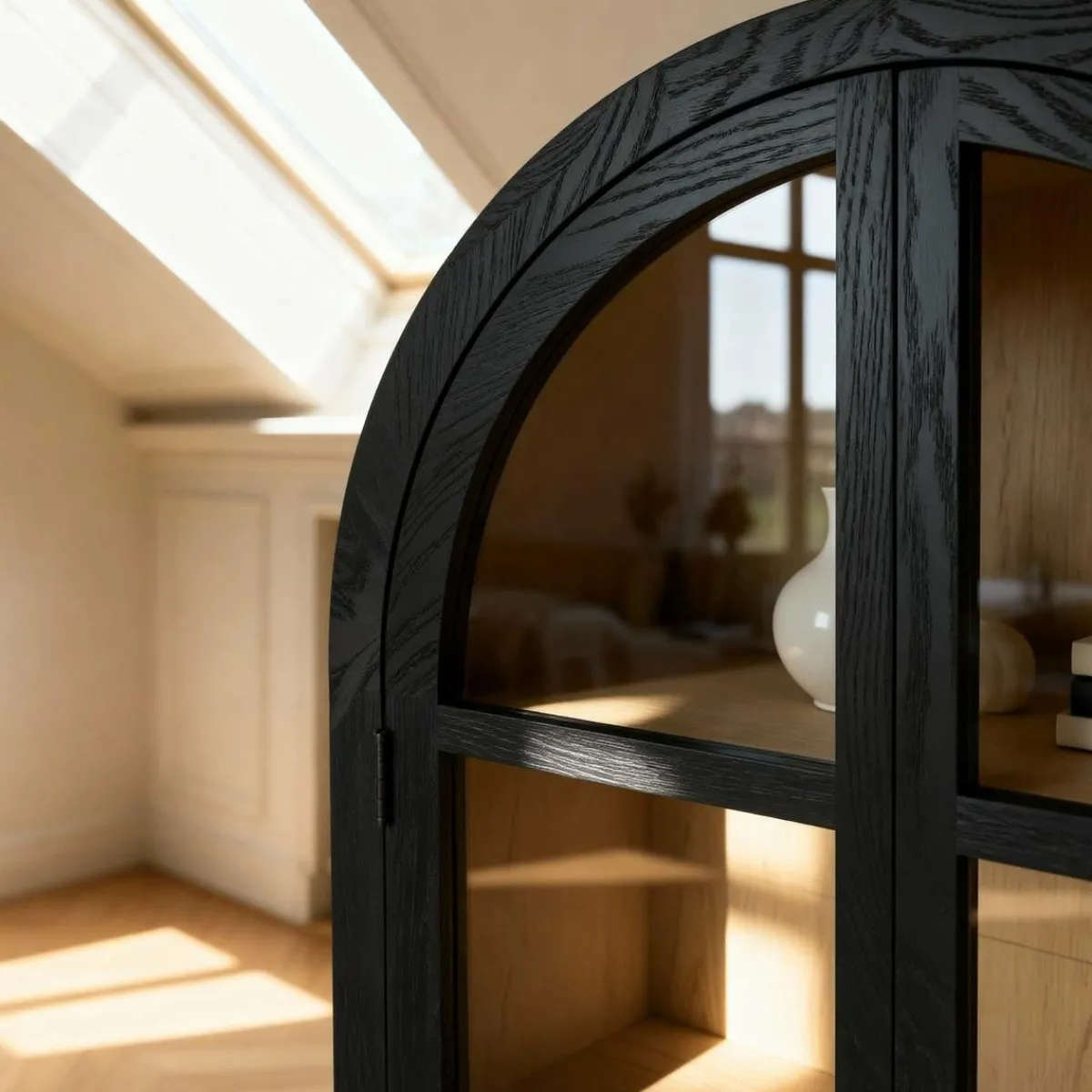 Made in Meubles Vitrine arrondie en bois d'orme Bruce